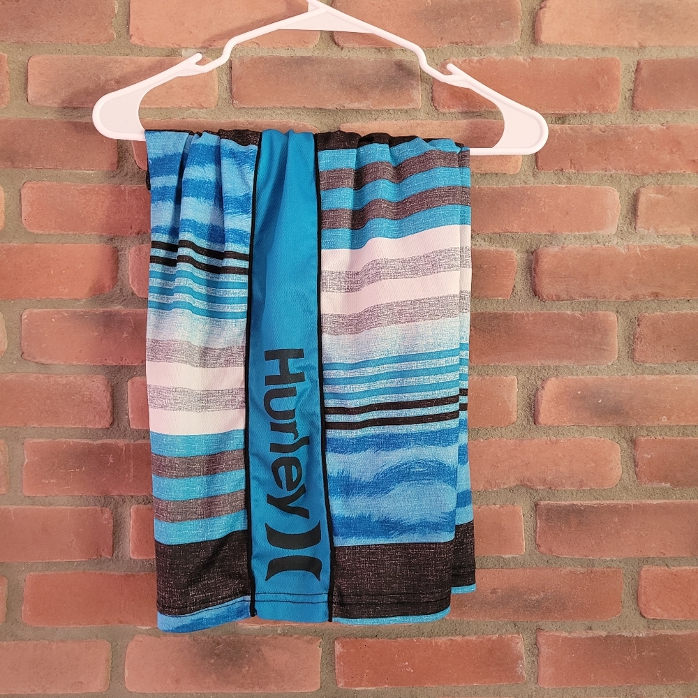 Hurlez size L boy short